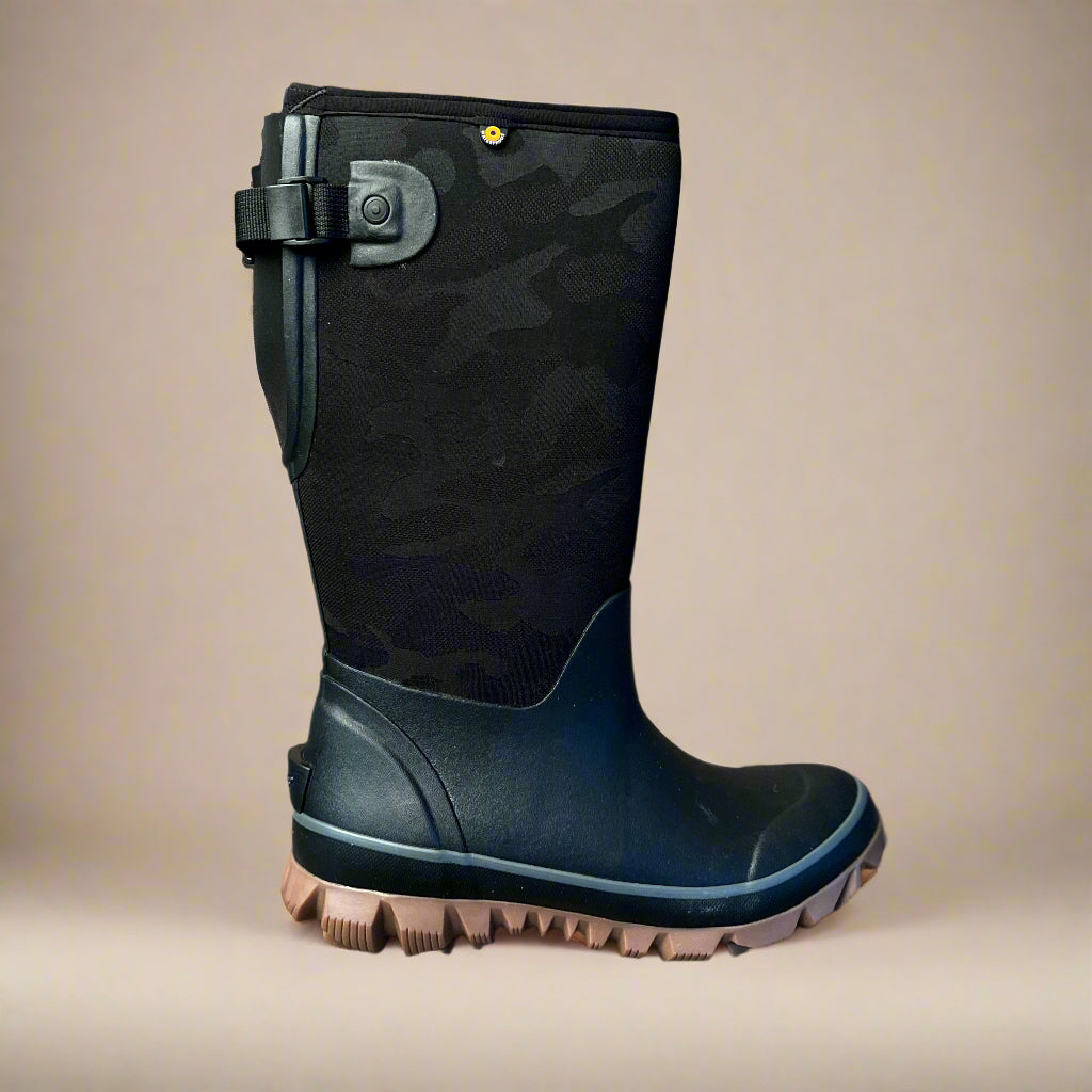 Bogs Women's Whiteout Adjustable Calf Black