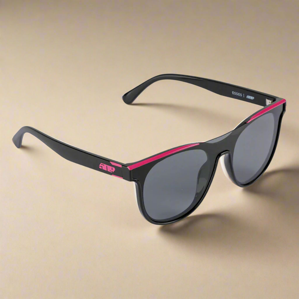 509 Esses Sunglasses | Gloss Black