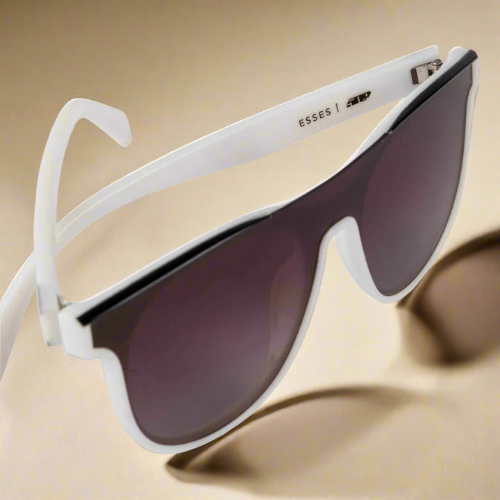 509 Esses Sunglasses | Gloss White