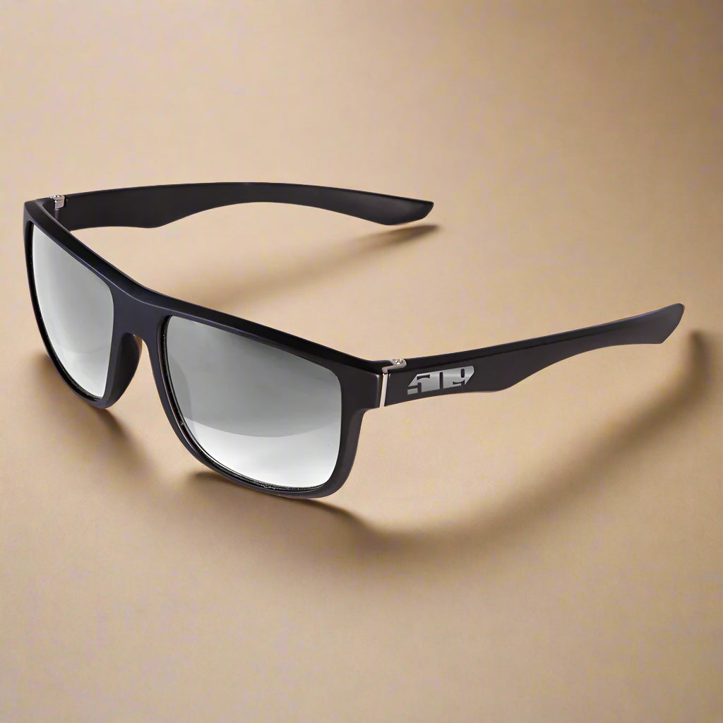 509 Riverside Sunglasses Matte Black Polarized Chrome