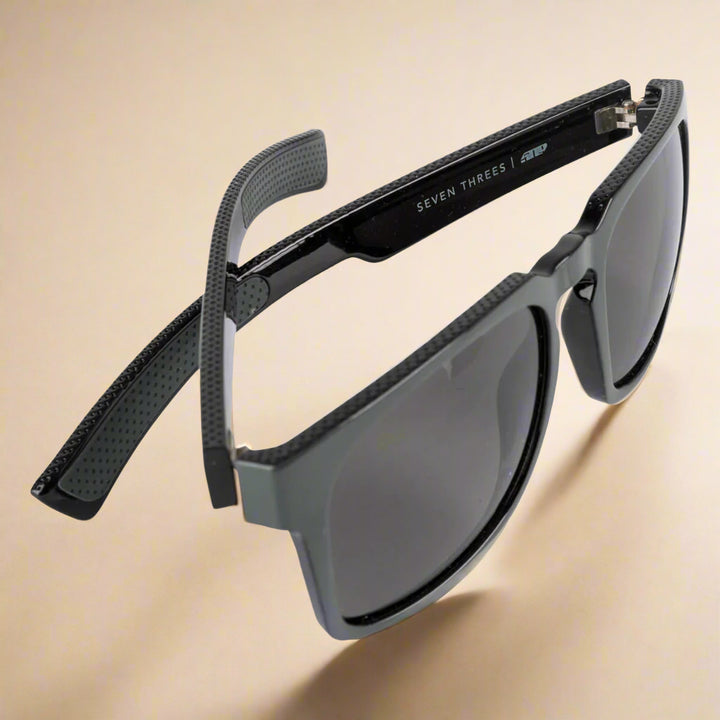 509 Seven Threes Sunglasses | Gloss Stealth