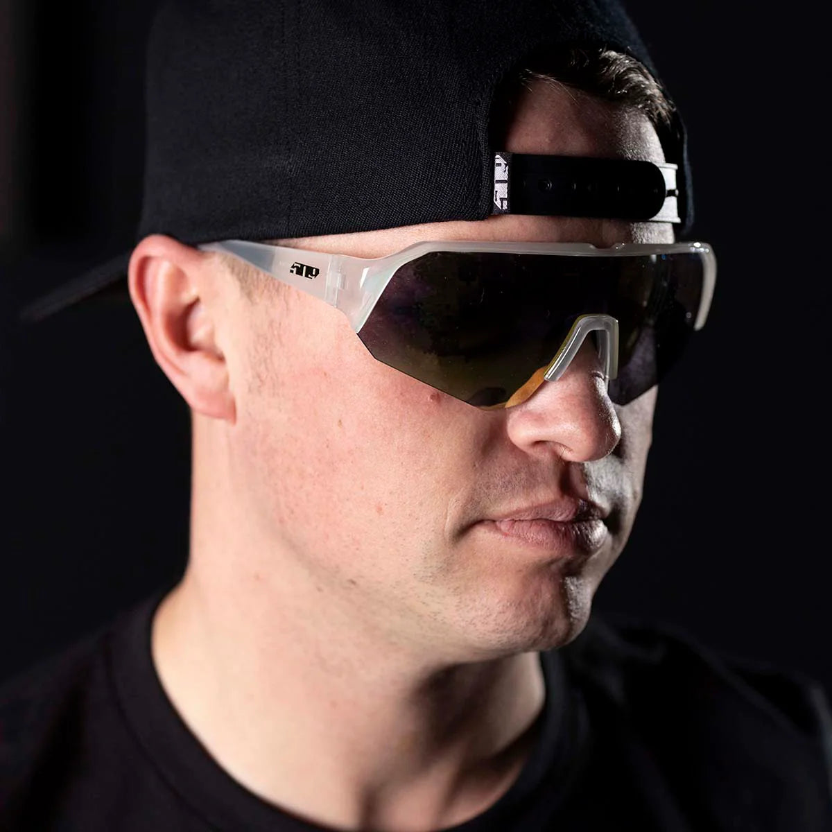 509 Shags Sunglasses Stealth Shifter