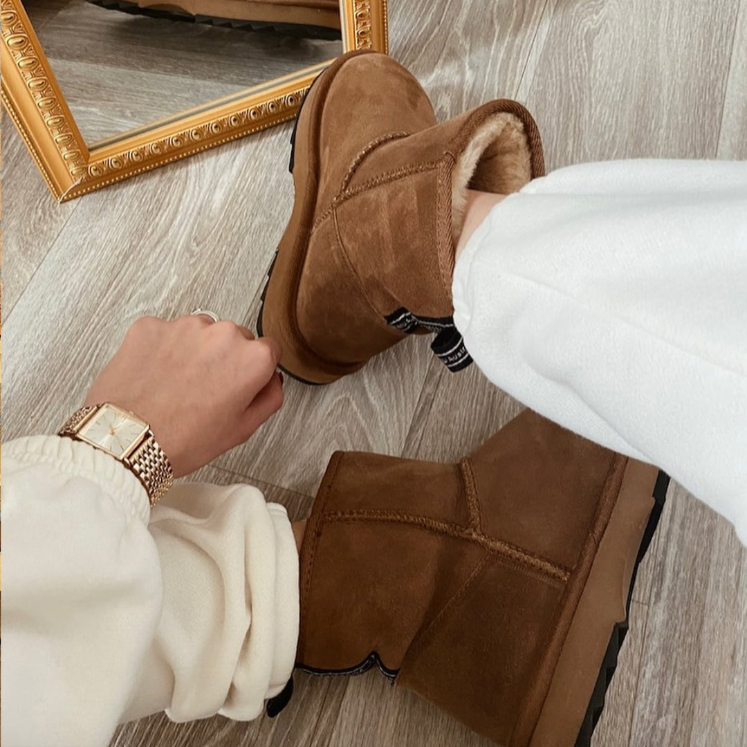 EMU Australia Sharky Mini | Chestnut / Black
