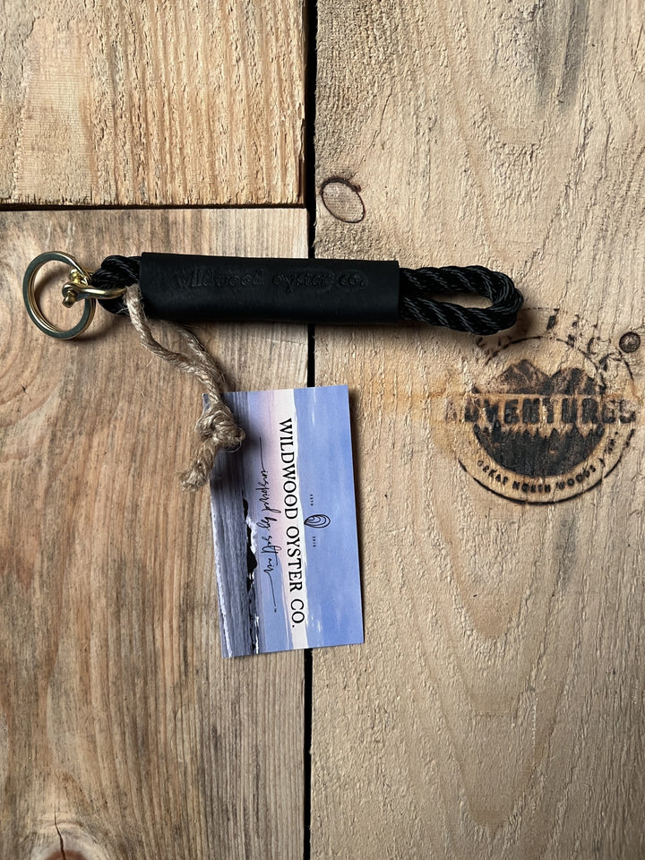  Wildwood Oyster Co. Rope Keychain Black